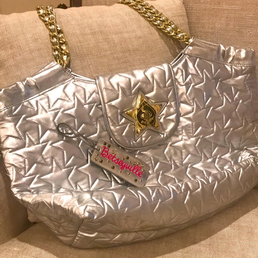 RARE Betsy Johnson silver chain tote bag in EUC - Beautiful amazing quality❤️⭐️